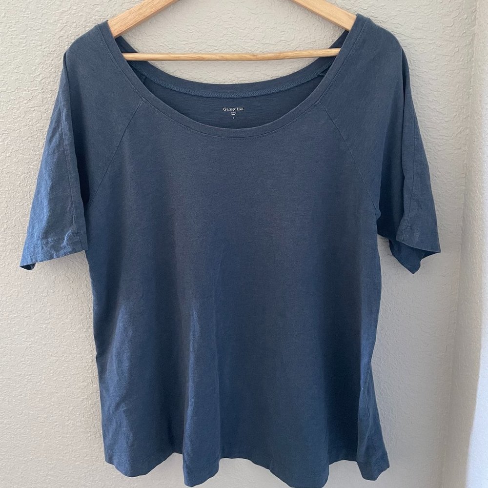 Garner Hill Scoopneck Swing tshirt - Size L